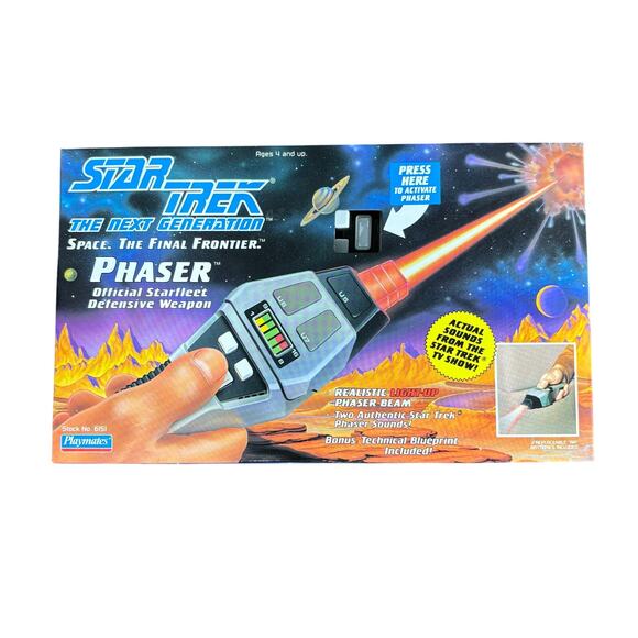 Star Trek The Next Generation Vintage NIB Starfleet Phaser Toy - 1992 Playmates - Picture 1 of 7